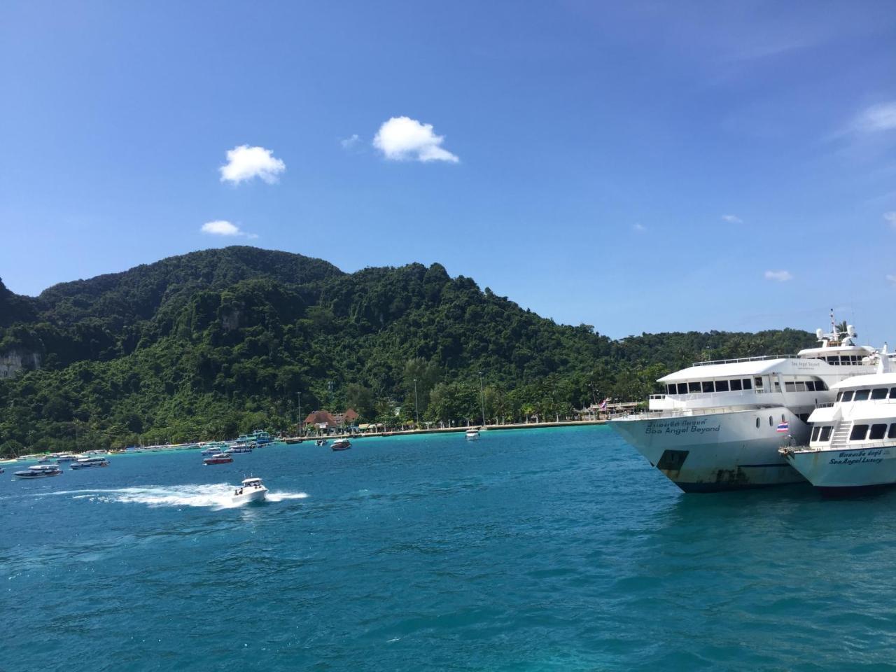 Phi Phi Sea And Hill Resort Экстерьер фото