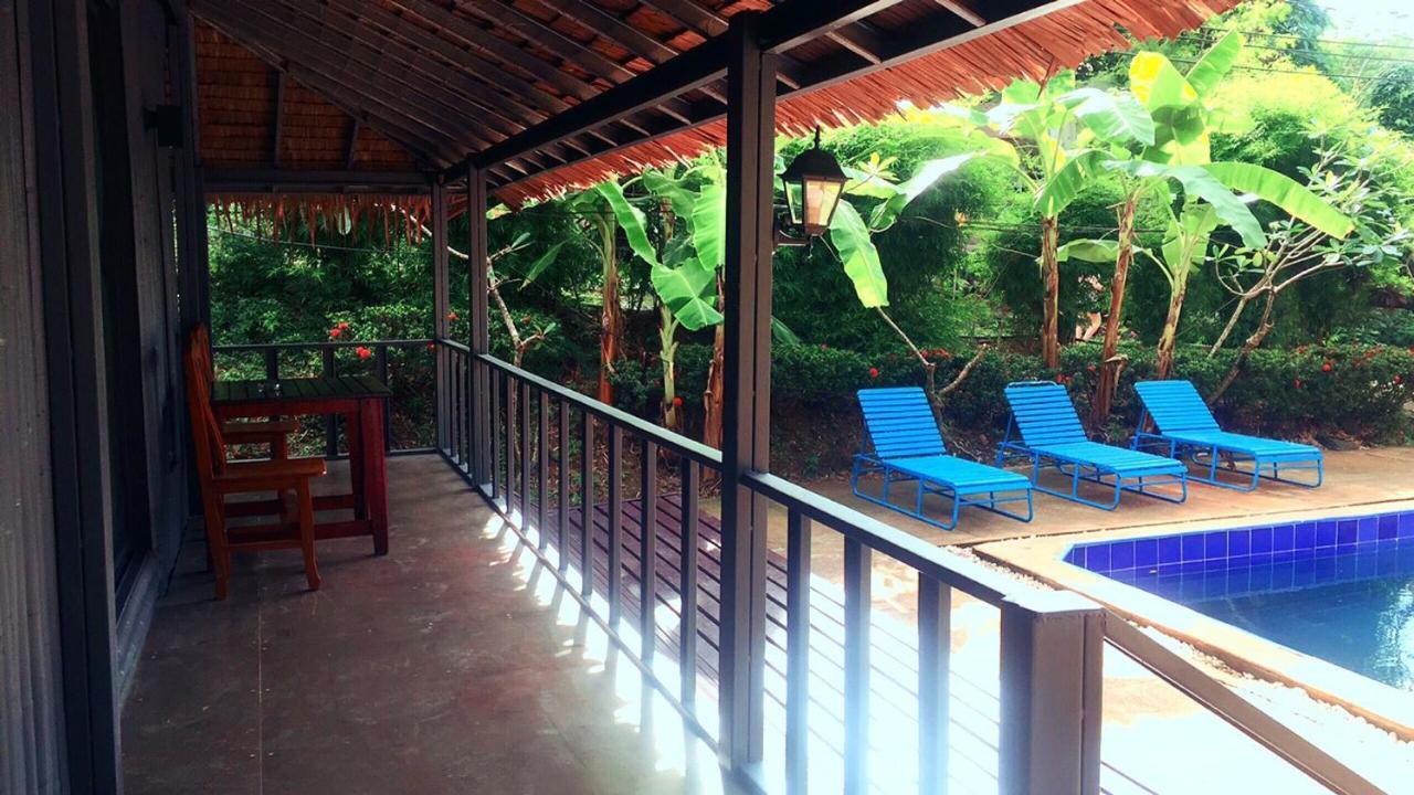 Phi Phi Sea And Hill Resort Экстерьер фото